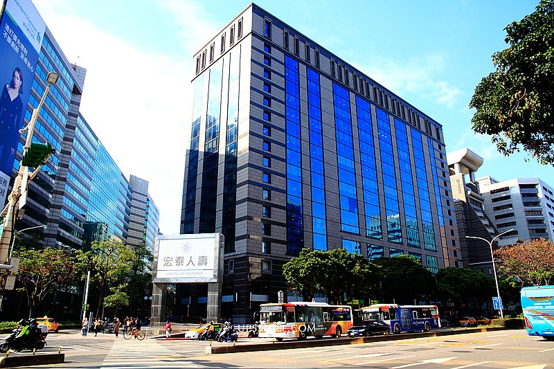 宏泰金融大樓圖片